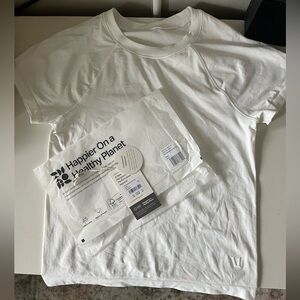 Vuori SS Seamless Surge Tee - White - small